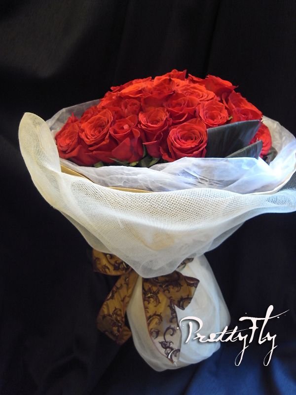 画像3: 【大輪プレミアム】赤いバラのブーケ-1本500円（お好きな本数でお作りします）