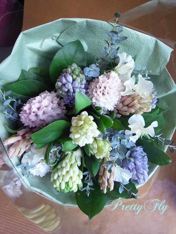 画像1: 【一種の花で束ねるシンプルブーケ】Only　Hyacinth〜ヒヤシンスの花束