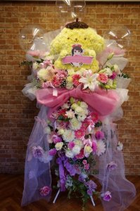 画像1: フラスタ  ぷりんちゃん　ポムポムプリンのキャラクタースタンド花 (1)