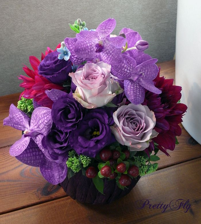 敬老の日は紫のバラを使ったアレンジ プレゼント〜全国発送可。長寿、尊敬の花言葉を持つバラギフト